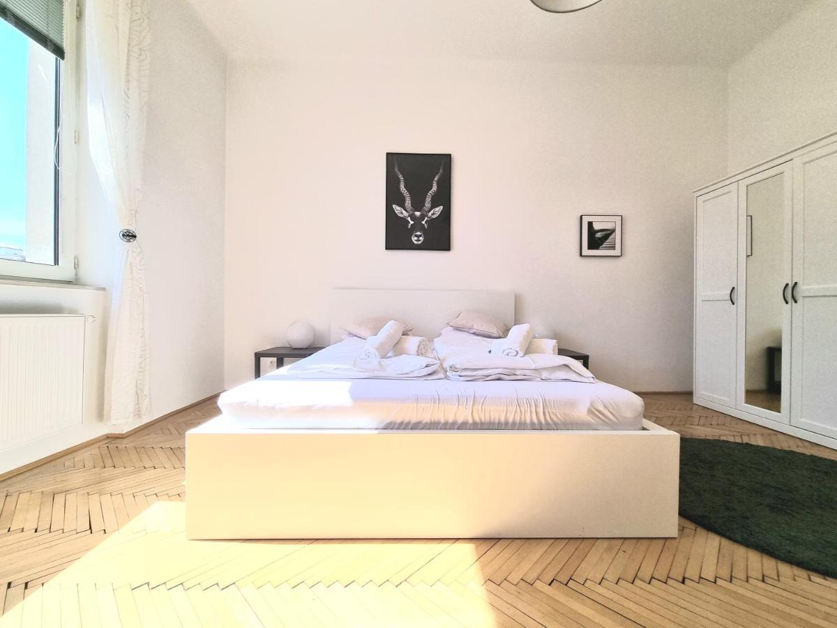 Vienna Experience Apartment Bagian luar foto